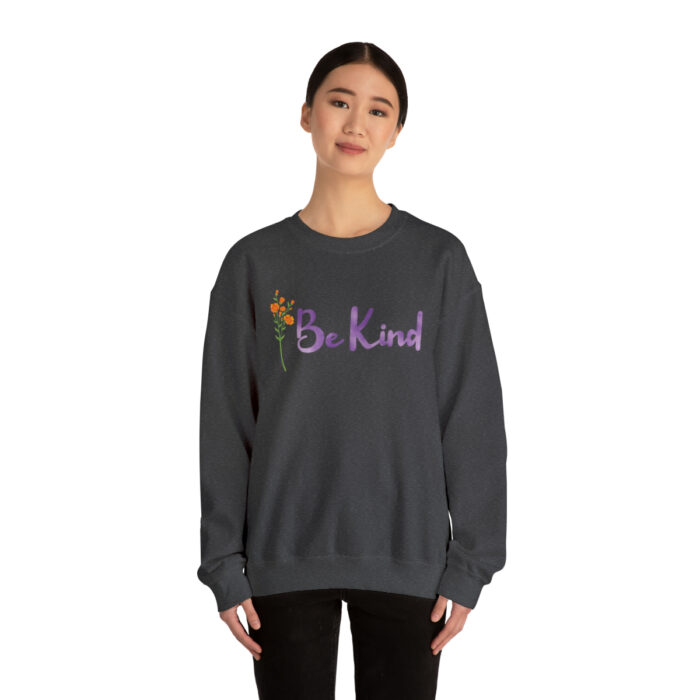 Crewneck Sweatshirt Be Kind - Image 24