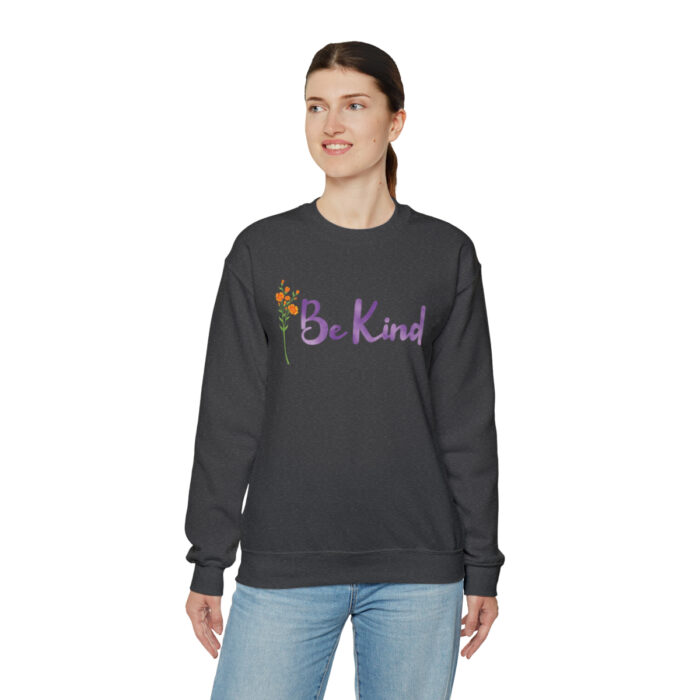 Crewneck Sweatshirt Be Kind - Image 27