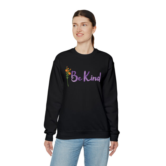 Crewneck Sweatshirt Be Kind - Image 13